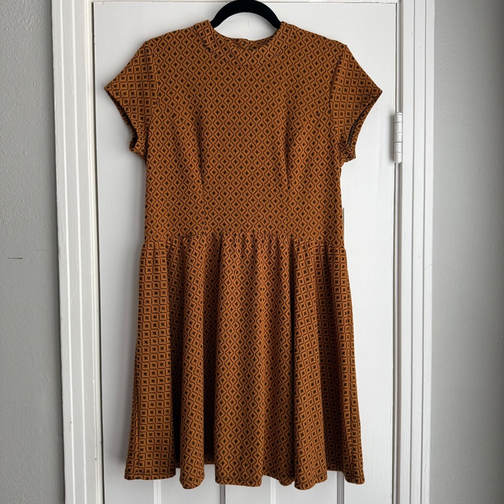 Xhilaration Rust Fit & Flare Mod Mini Cap Sleeve Dress Size M
